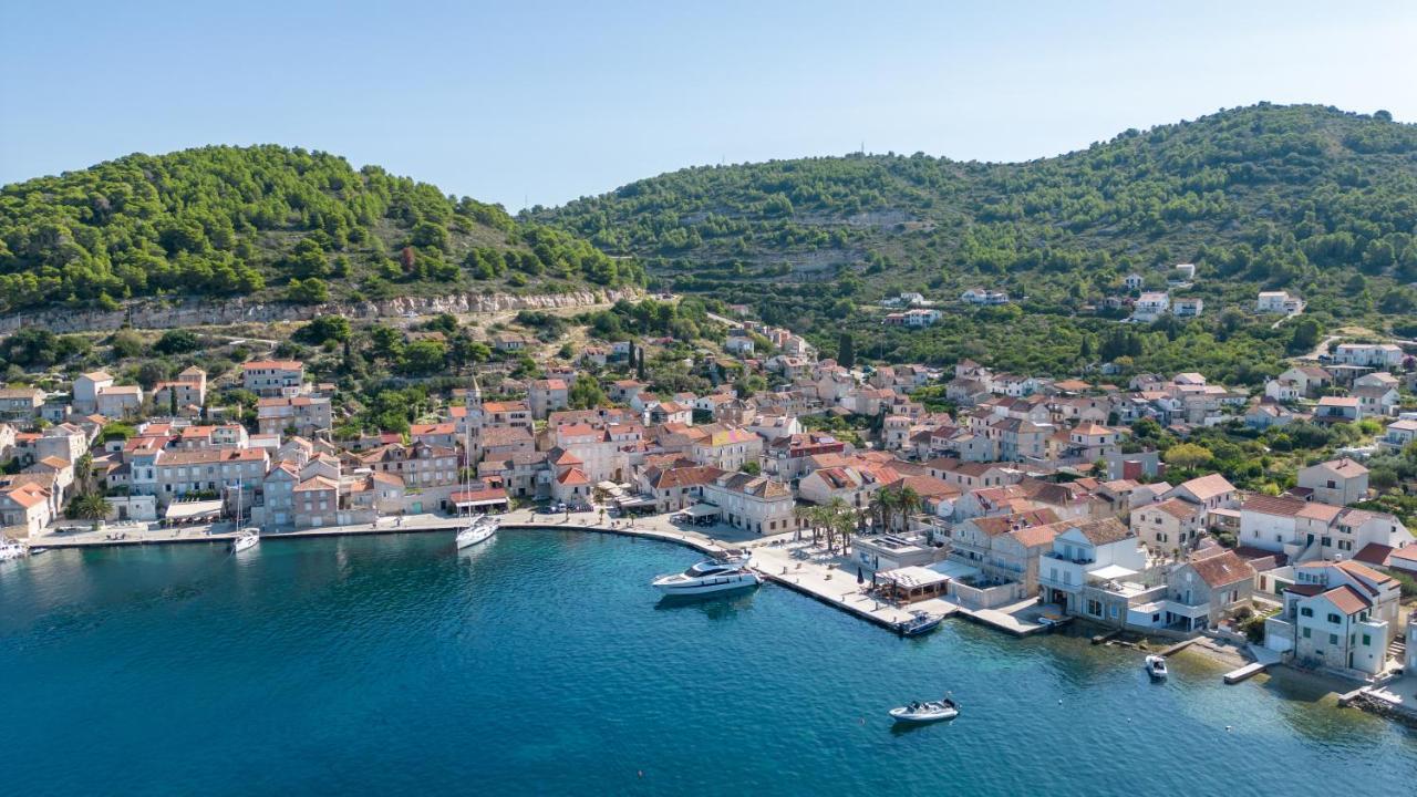 Hotel San Giorgio Vis Eksteriør billede