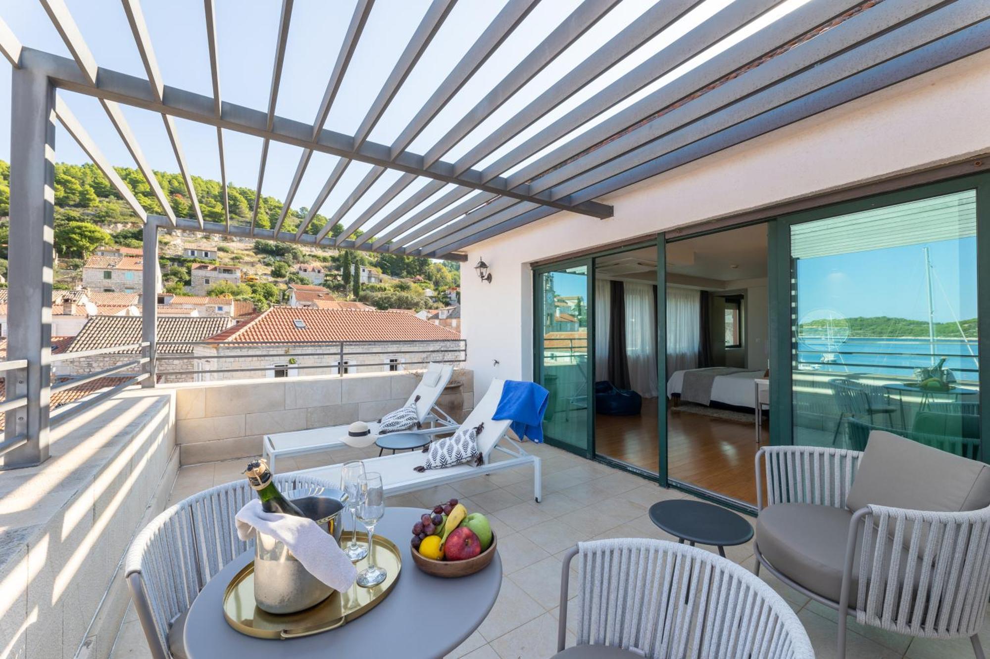 Hotel San Giorgio Vis Eksteriør billede