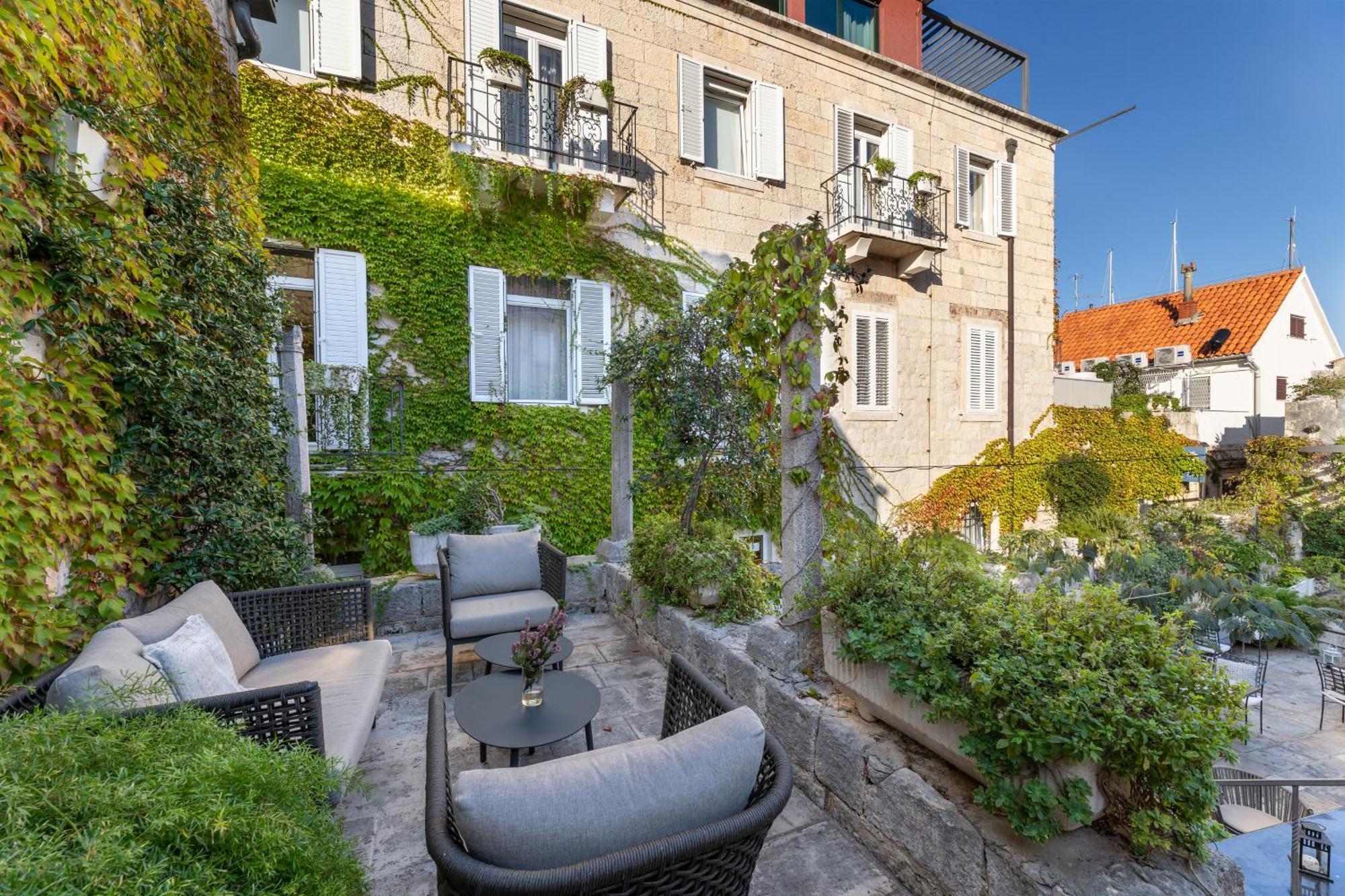 Hotel San Giorgio Vis Eksteriør billede