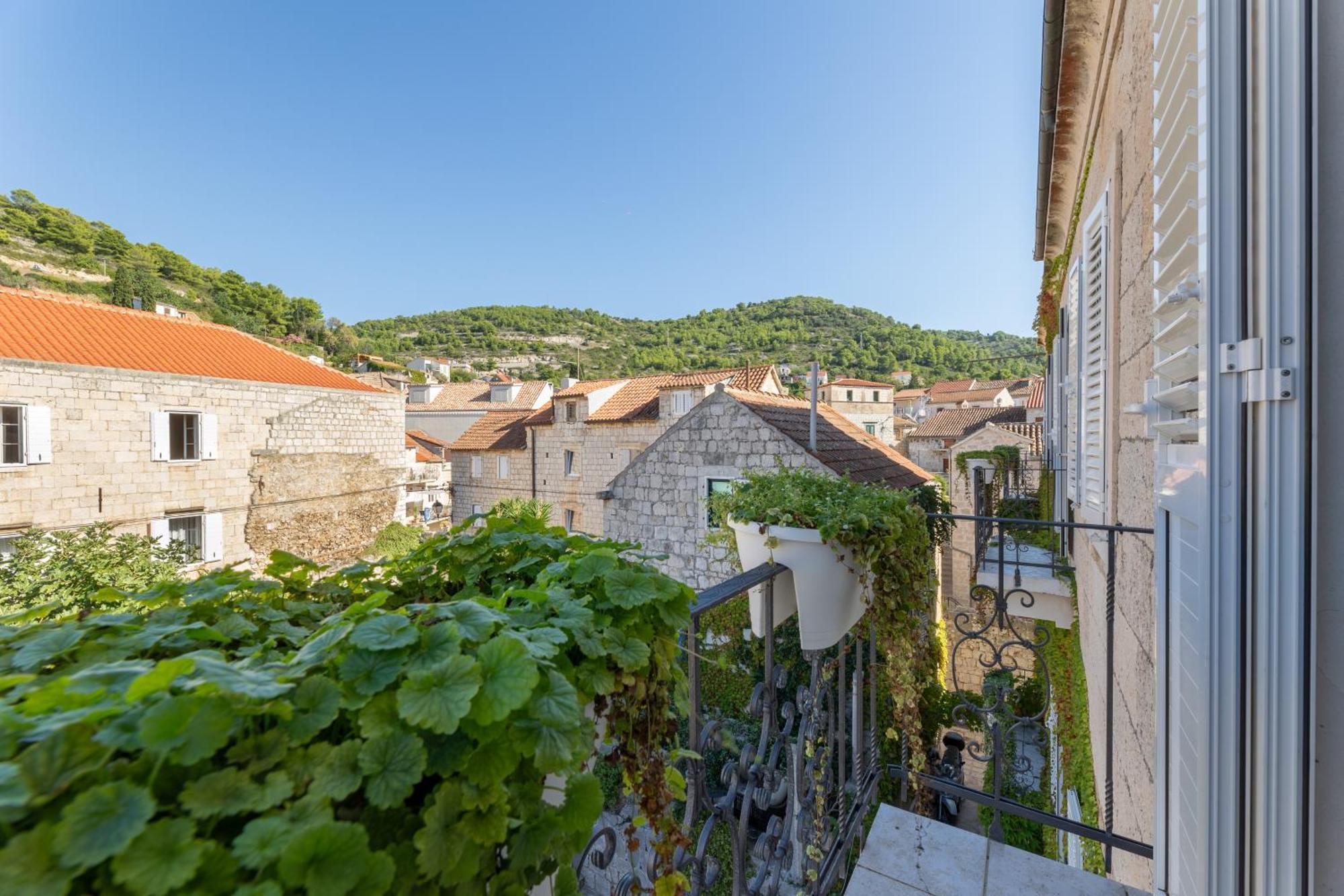 Hotel San Giorgio Vis Eksteriør billede