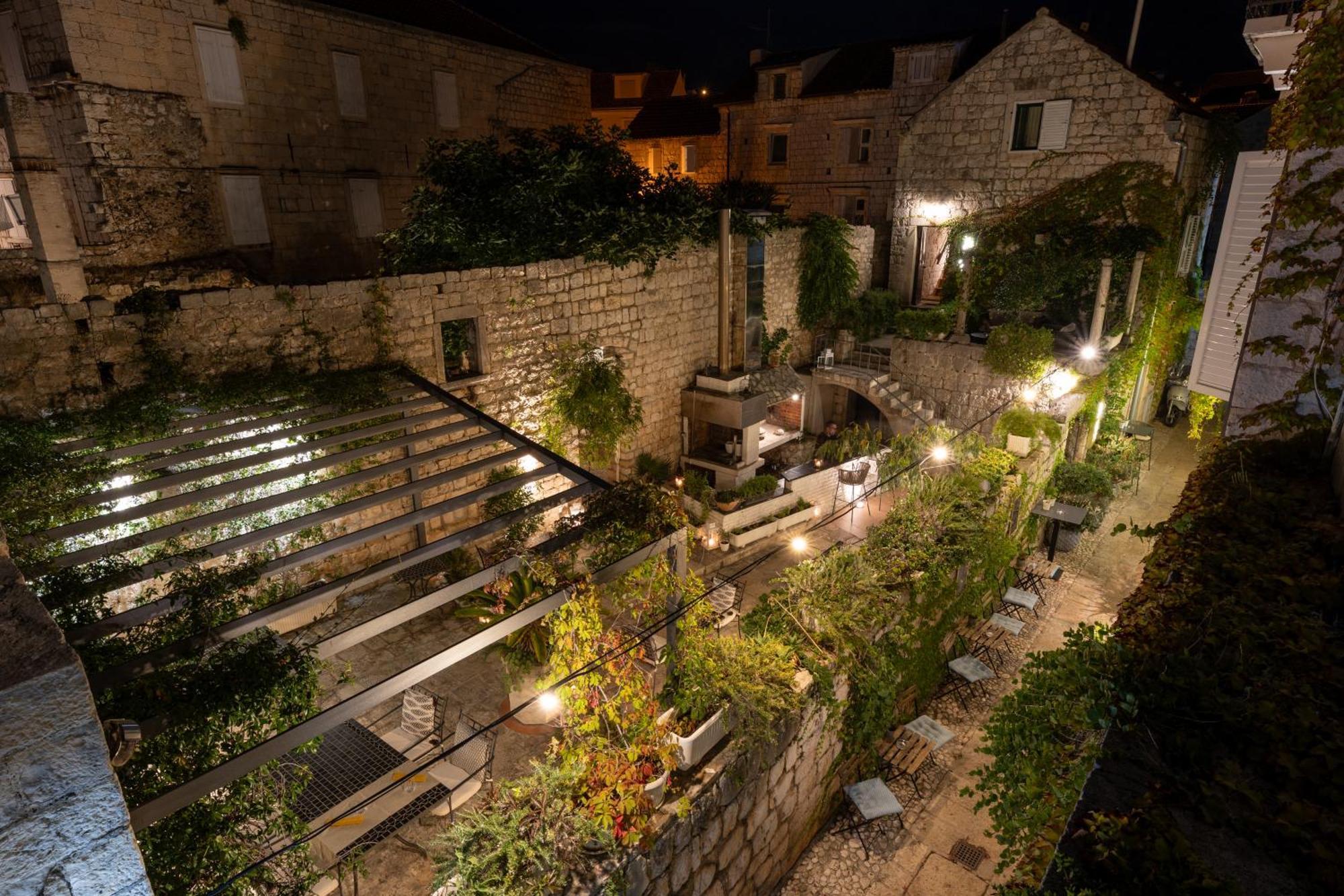 Hotel San Giorgio Vis Eksteriør billede